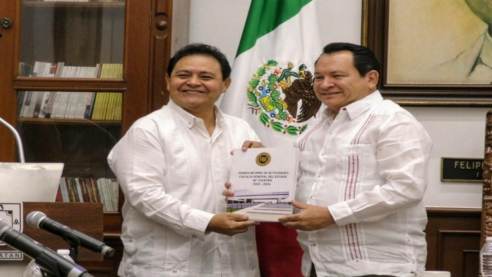 Entrega Fiscal General su Primer Informe