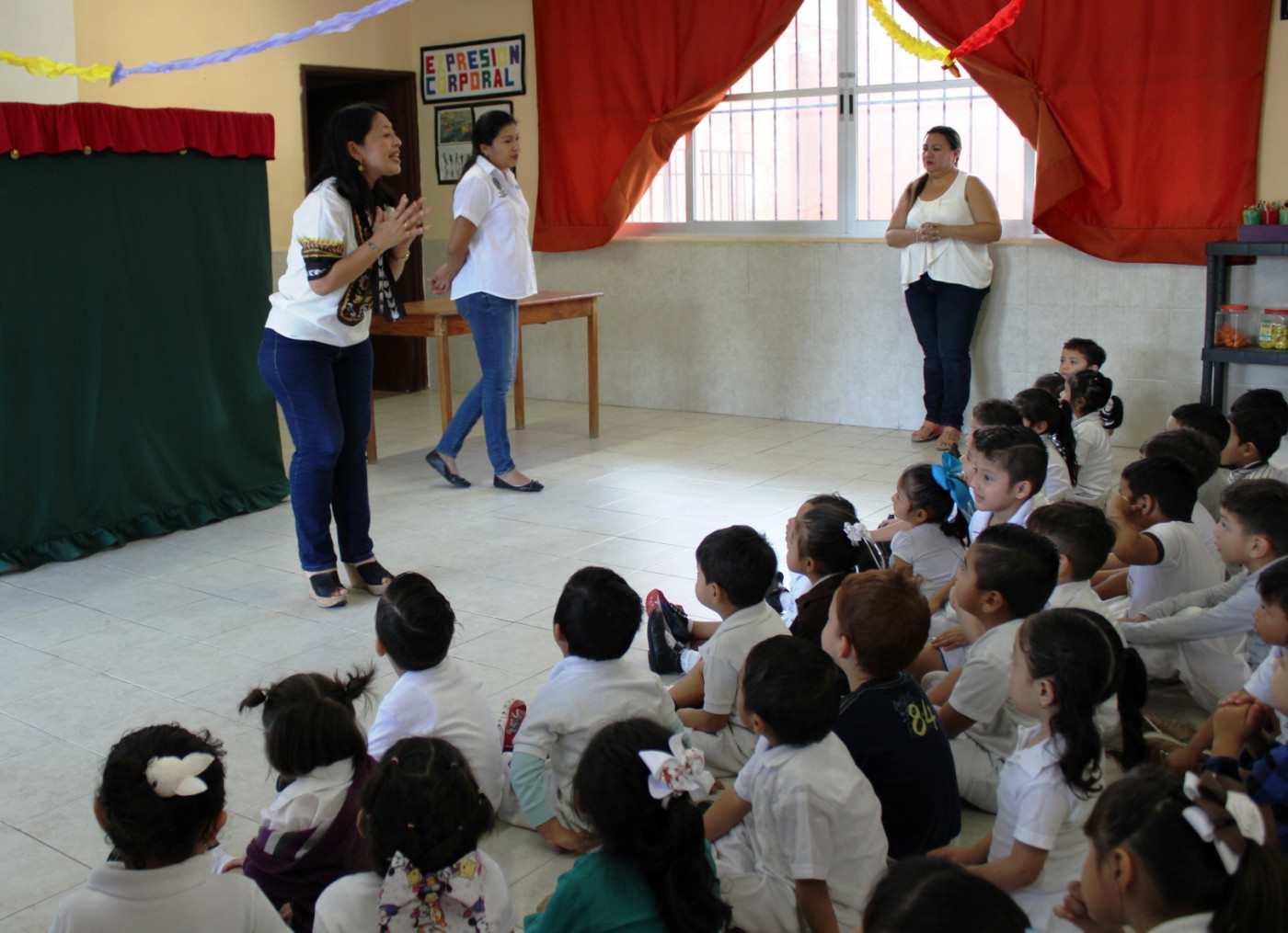 Plática de Prevención del Delito en el preescolar Morelos en Mérida