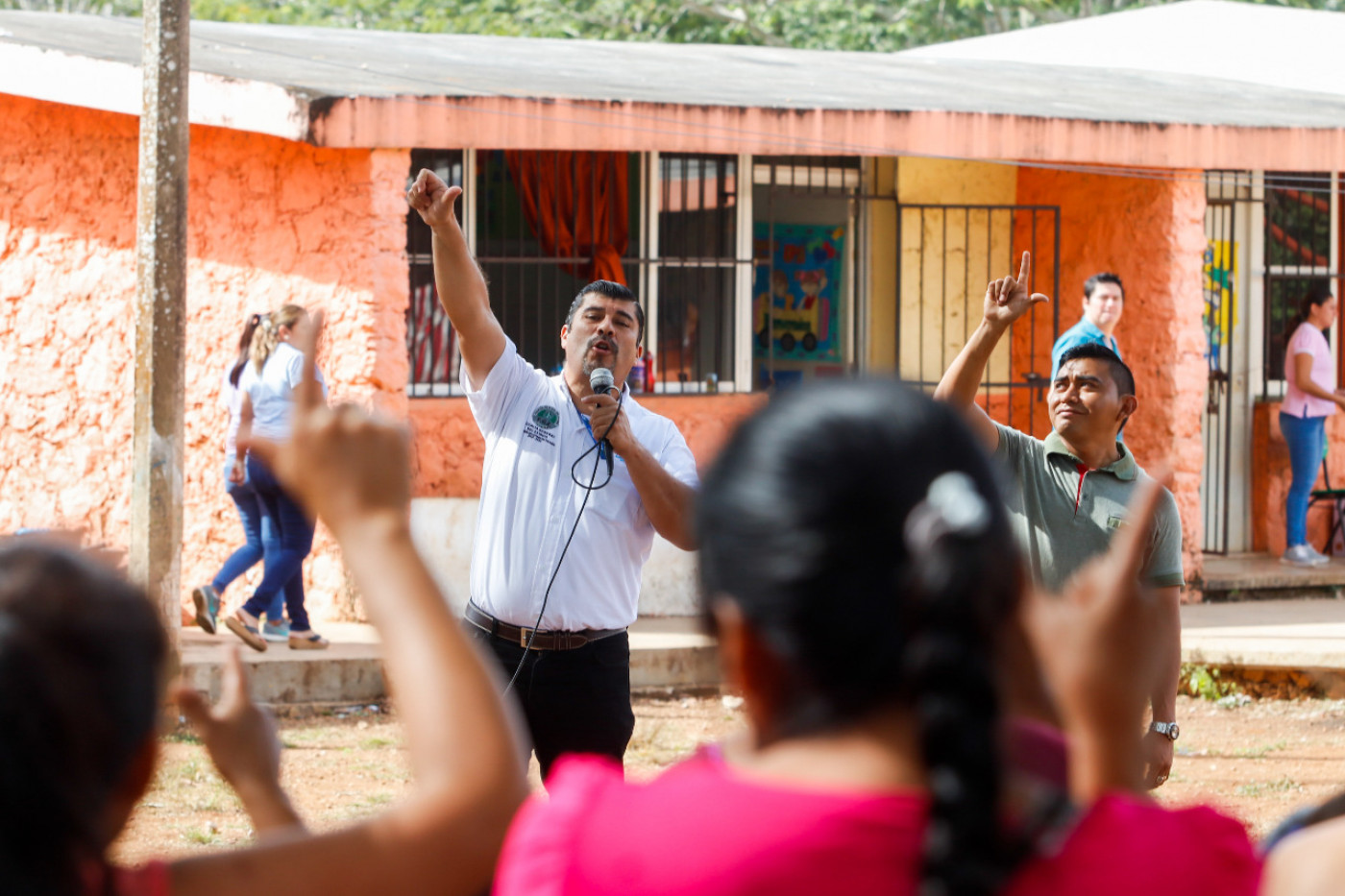 Visita a la primaria Felipa Poot en Yaxccabá. Prevención del Delito.