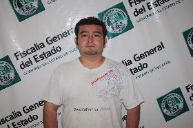 Motociclista detenido por da&ntilde;o en propiedad ajena y lesiones