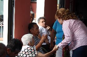 Fiscal General Visita La Casa De Los Abuelos