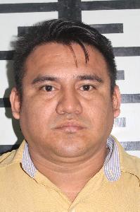 AL PENAL POR CHOCAR AUTO FAMILIAR Y HUIR