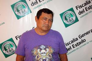 DETENIDO POR AGREDIR A SU PAREJA