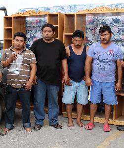 APREHENDIDOS TRAS CUANTIOSO ROBO A CAMIÓN DE MUDANZAS