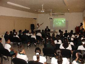 Extienden a estudiantes de primaria pláticas para prevenir delitos cibernéticos