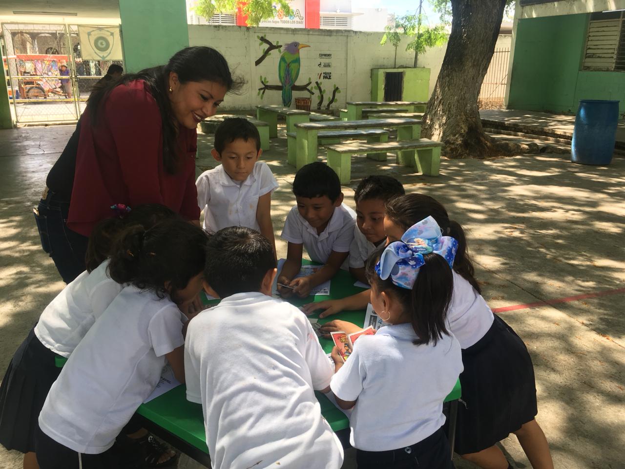 Visita a la Escuela Primaria Emiliano Zapata
